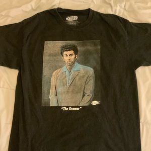 Ripple Junction Seinfeld “The Kramer” Tee. Men’s size L.